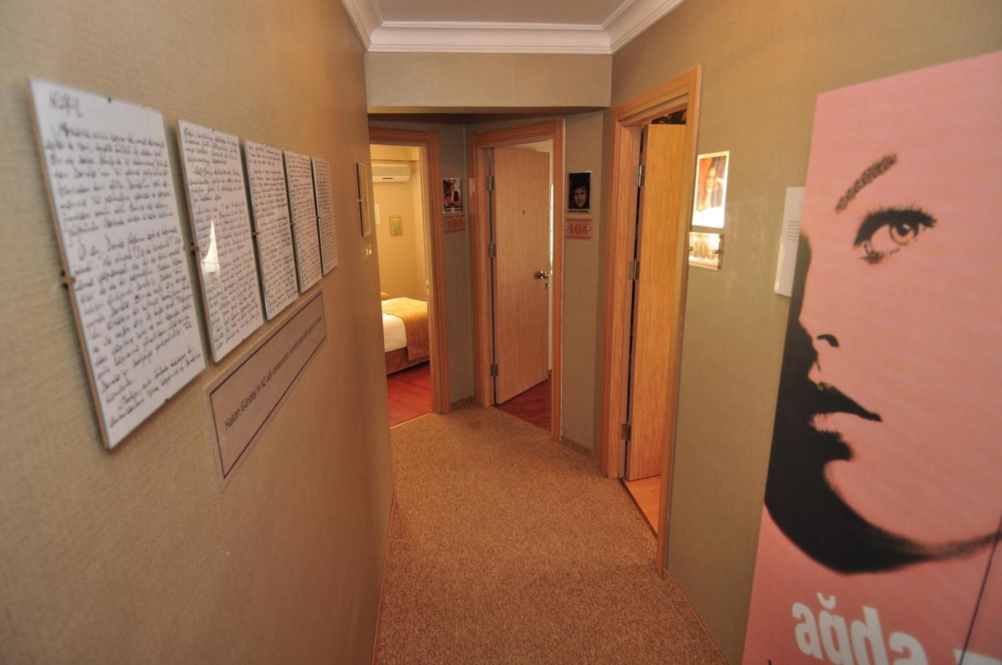Mini hotel Izmir Eksteriør billede