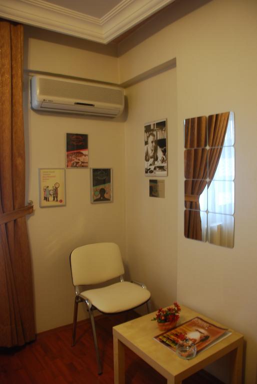 Mini hotel Izmir Eksteriør billede